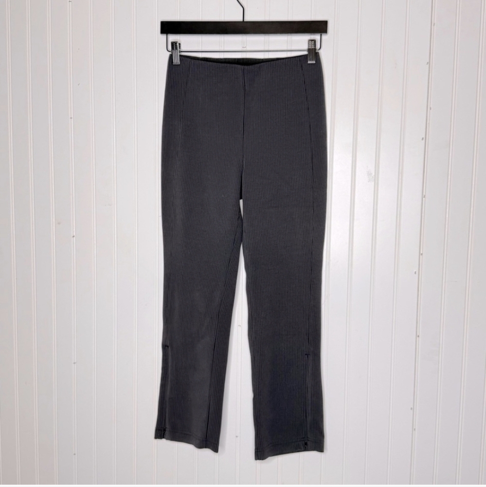 Lululemon Ribbed Softstreme Zip-Leg High-Rise Cropped Pant Size 6 Black 25"